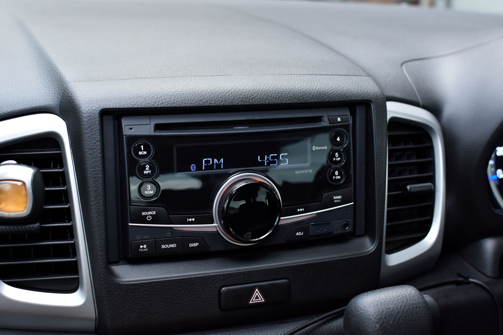 Cdスロット取付型ホルダーの最高峰 超かっこいいsatechi サテチ 製 Pcまなぶ