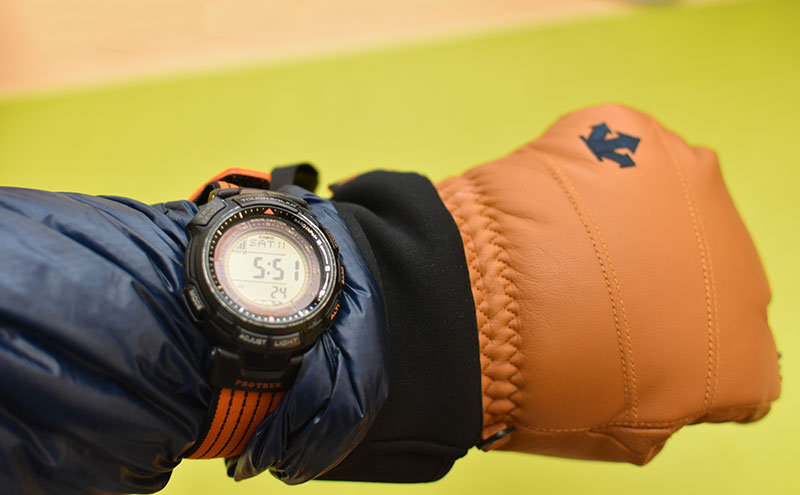 □CASIO プロトレック PRW-1300□海外版□ベルト難あり□電波ソーラー