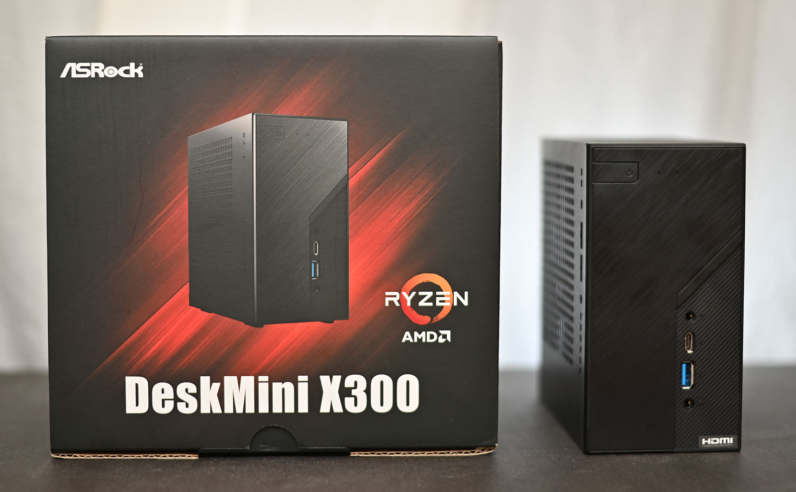 Asrock DeskMini X300 PC de Dimension 1,92L Noir AMD X300 Emplacement AM4 